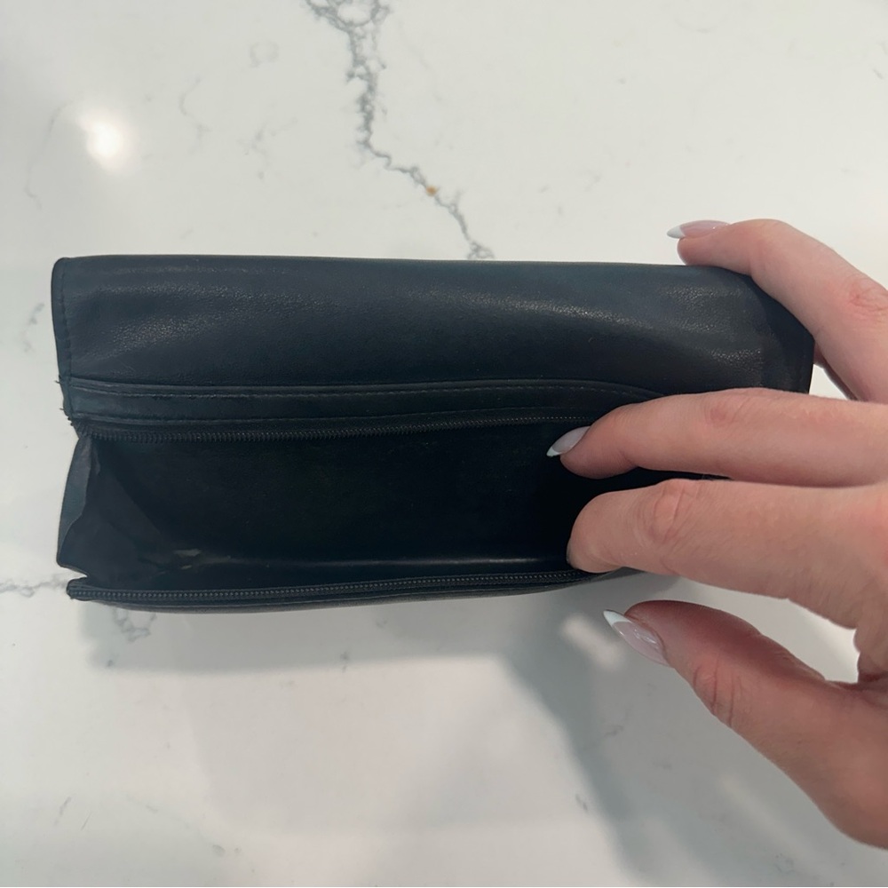 ⚜️ Tumi Black Leather Wallet - Picture 12 of 12